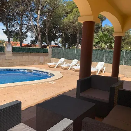 Ch Delta De L'ebre Tatil Evi *